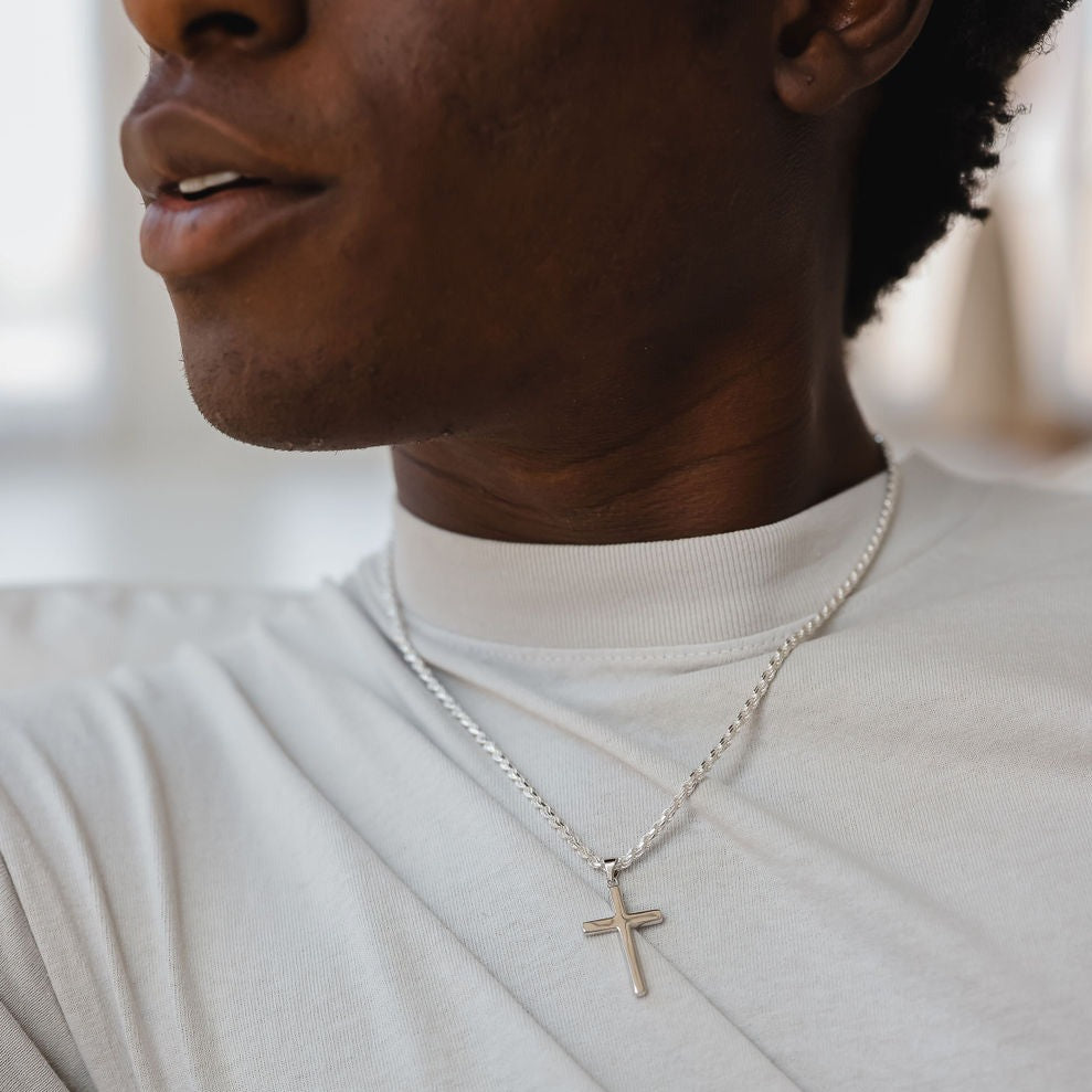 Gold rope chain on sale with cross pendant